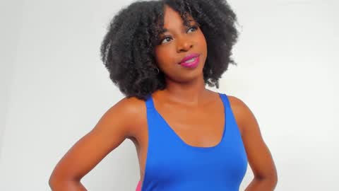 Snapshot of amatiistur chatting on 01.16.25 Tammy online show from 01.16.25