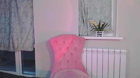 Snapshot of amayamalina chatting on 05.28.26 Malina online show from 05.28.26