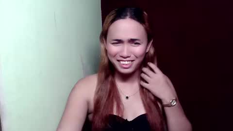 YELLA online show from 04.23.26