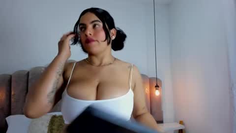 ambar85 online show from 11.23.25