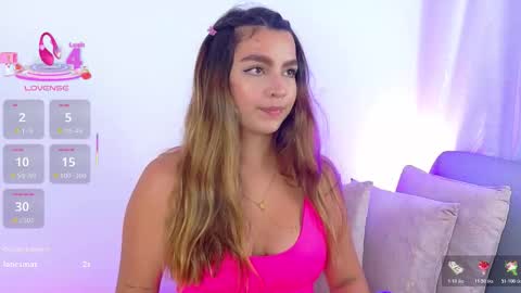 Snapshot of ambar_carterr chatting on 12.20.25 Ambar online show from 12.20.25