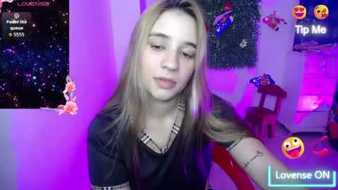 Snapshot of ambar_lynn chatting on 05.14.26 mbar online show from 05.14.26