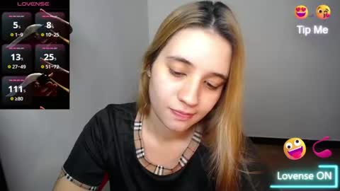 Snapshot of ambar_lynn chatting on 07.17.26 mbar online show from 07.17.26