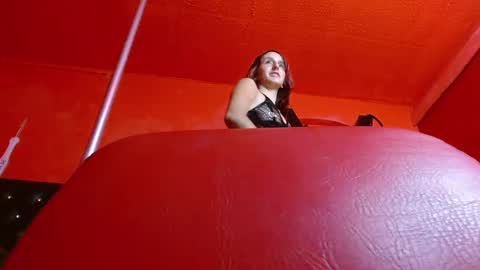 Snapshot of ambar_roux1 chatting on 03.06.25 ambar_roux1 online show from 03.06.25