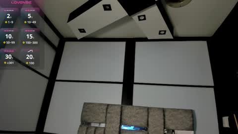 Snapshot of ambarbrown_ chatting on 02.23.26 Ambar online show from 02.23.26