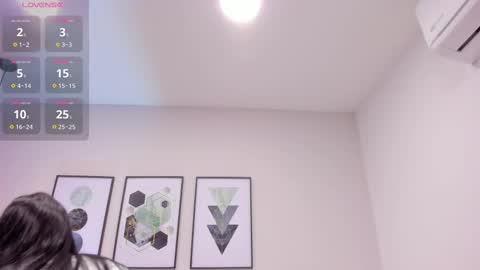 ambarevans_ online show from 09.24.25