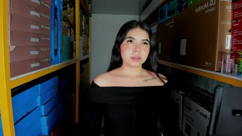 Snapshot of ambarina_ chatting on 05.05.26 Ambarina online show from 05.05.26