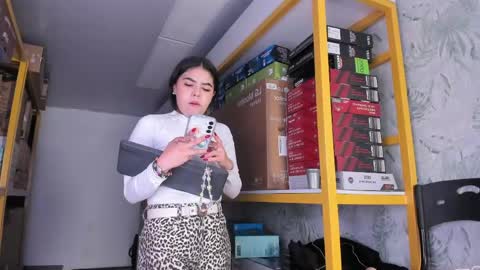 Snapshot of ambarina_ chatting on 05.12.26 Ambarina online show from 05.12.26