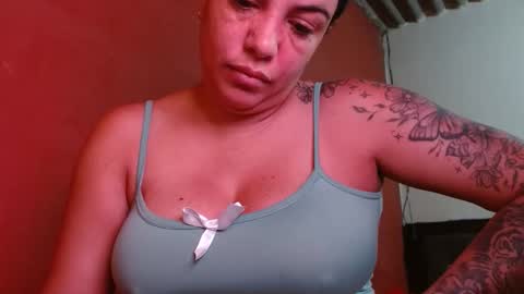 Snapshot of ambarmilf09 chatting on 11.11.25 ambarmilf09 online show from 11.11.25