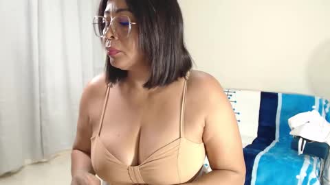  Amber Sofhia  online show from 02.02.25