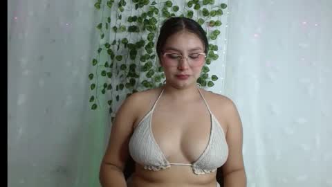 Snapshot of amber__muse chatting on 02.24.26 Amber online show from 02.24.26