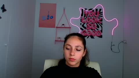 Snapshot of amber__r chatting on 07.07.26 Amber online show from 07.07.26
