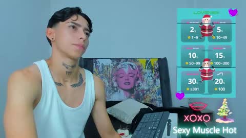 Snapshot of amber_adams_ chatting on 12.31.24 Amber online show from 12.31.24