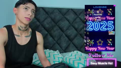 Snapshot of amber_adams_ chatting on 01.14.25 Amber online show from 01.14.25