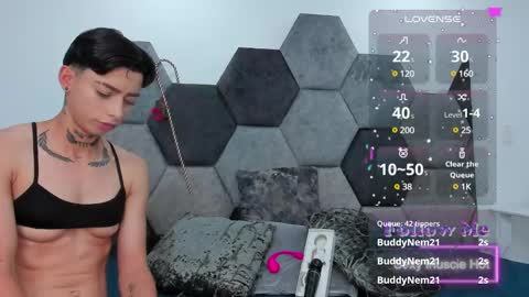 Snapshot of amber_adams_ chatting on 01.28.25 Amber online show from 01.28.25