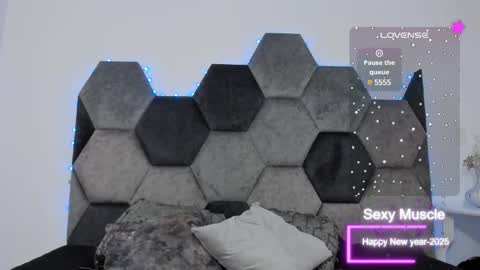 Snapshot of amber_adams_ chatting on 02.15.25 Amber online show from 02.15.25