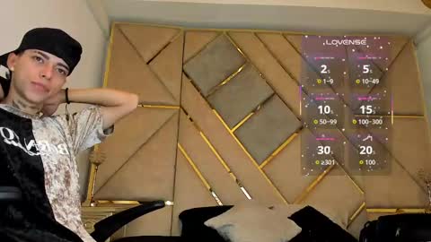 Snapshot of amber_adams_ chatting on 09.26.25 Amber online show from 09.26.25