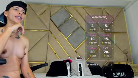 Snapshot of amber_adams_ chatting on 09.30.25 Amber online show from 09.30.25