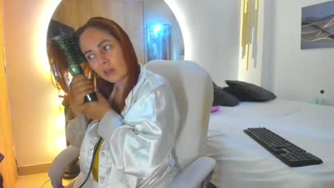Amber Disney online show from 02.26.25