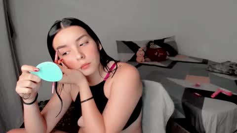 amber online show from 01.15.25