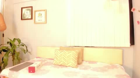 Amber Novoa online show from 02.25.26