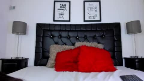 Snapshot of amber_roose75 chatting on 03.03.26 julieta online show from 03.03.26