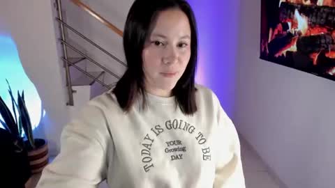 Snapshot of amber_rosewood_ chatting on 06.26.26 Vivi online show from 06.26.26