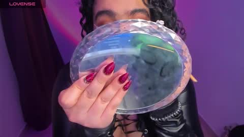 Snapshot of amber_smith20 chatting on 11.09.25 find me here --- online show from 11.09.25