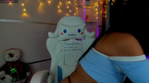 Snapshot of amber_villalobos chatting on 12.22.24 Tell me Amber online show from 12.22.24