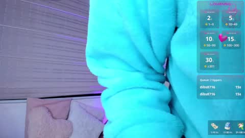 Snapshot of amber_villalobos chatting on 01.22.25 Tell me Amber online show from 01.22.25