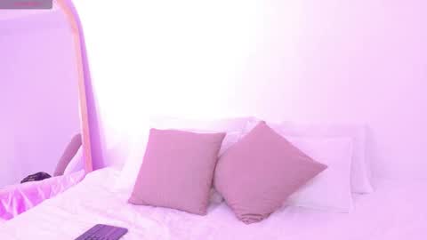 Amber Collins online show from 11.30.25