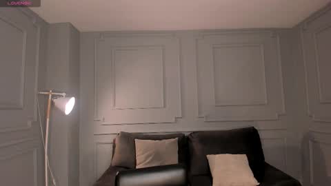 Amber Fox online show from 12.02.25