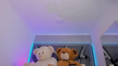 Snapshot of amberinihoffman chatting on 09.24.25 Amber online show from 09.24.25