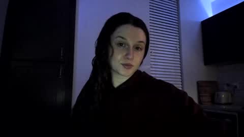 amberkinsley online show from 01.08.25