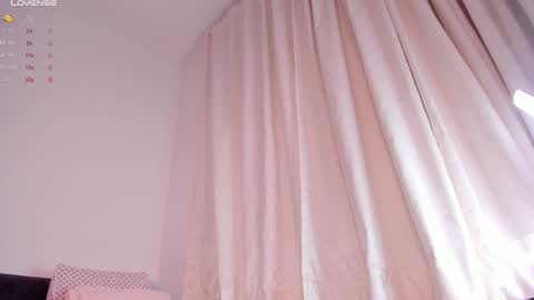 Snapshot of ambermiller04 chatting on 12.16.24 Amber online show from 12.16.24