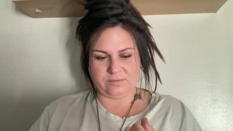 ambermoss7 online show from 10.30.25