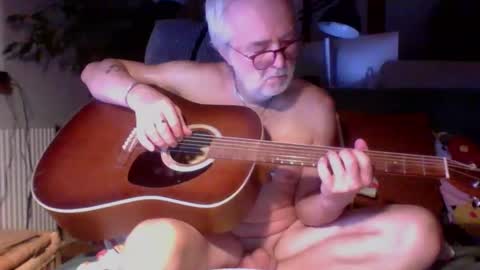 Snapshot of amberr11 chatting on 10.13.25 Amberr11 online show from 10.13.25