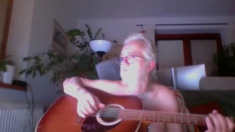 Snapshot of amberr11 chatting on 10.16.25 Amberr11 online show from 10.16.25