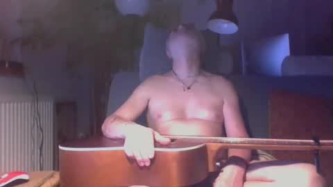 Snapshot of amberr11 chatting on 10.20.25 Amberr11 online show from 10.20.25