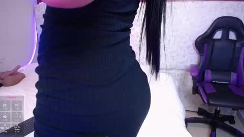 ambers online show from 11.04.25