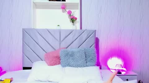 Amber Sinner online show from 09.25.25