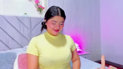 Amber Sinner online show from 11.04.25