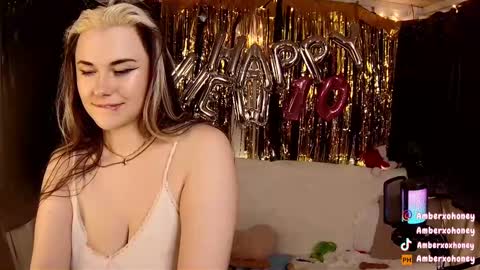 Amber Honey  online show from 12.29.24