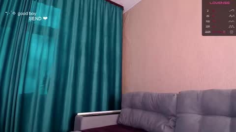 Snapshot of ambrosia_nectar chatting on 11.08.25 25 WEEK Princess Linnea online show from 11.08.25