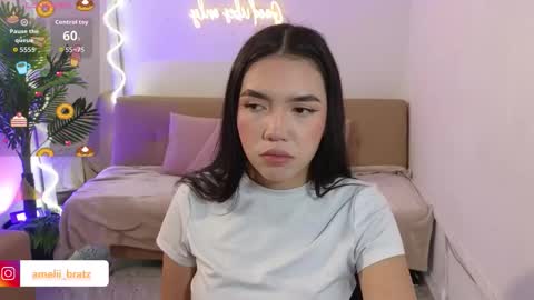Snapshot of ameelia_tay chatting on 10.09.25 AMELIA online show from 10.09.25