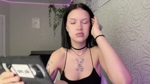 Alica online show from 12.14.25