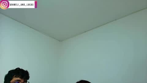 Snapshot of ameli_and_lucas chatting on 12.19.24 Amelia Lucas online show from 12.19.24