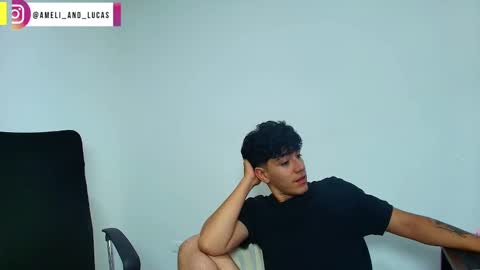 Snapshot of ameli_and_lucas chatting on 12.28.24 Amelia Lucas online show from 12.28.24