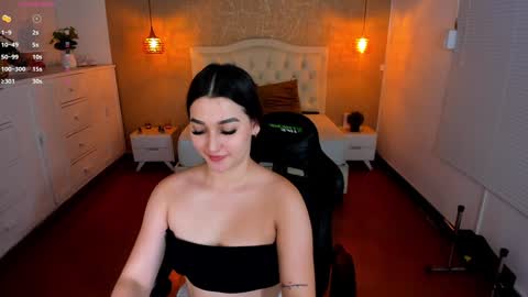 A M E L I A   online show from 12.02.24