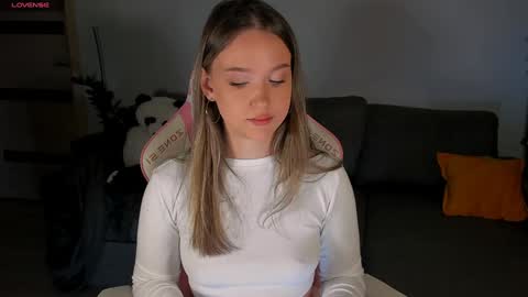 Your Amelia online show from 12.04.24